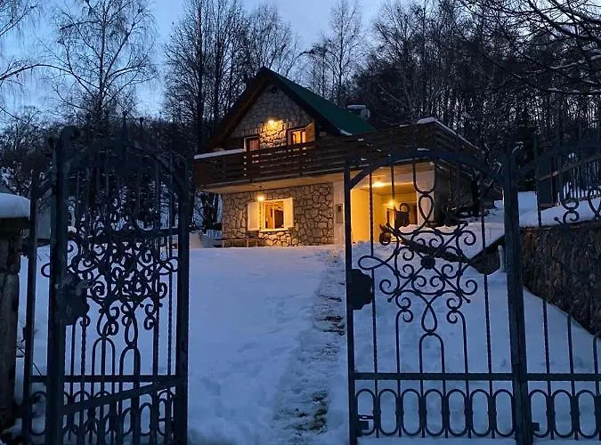 Sanmari_forest Ledenice